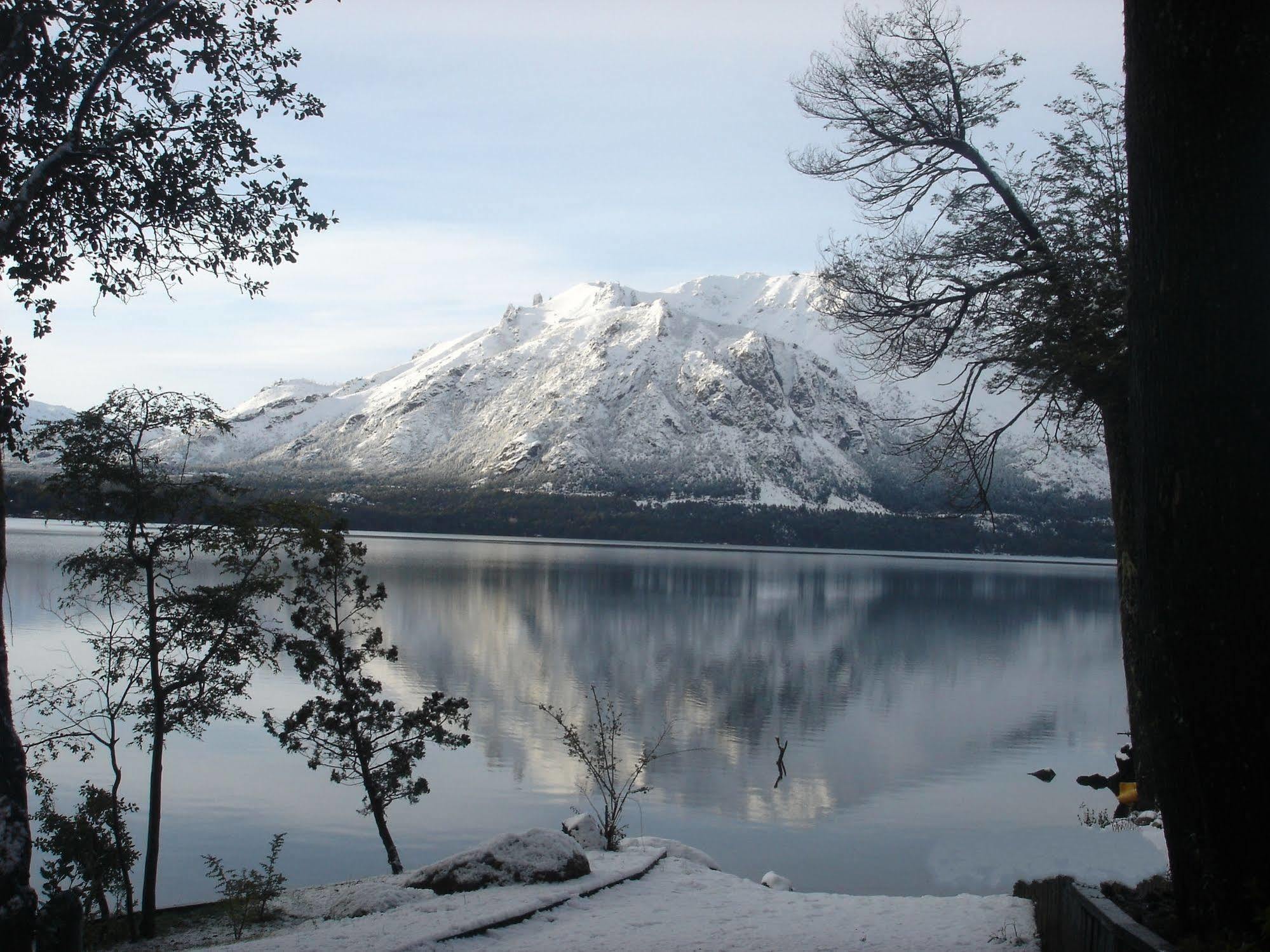 Refugio Del Lago San Carlos de Bariloche Eksteriør bilde